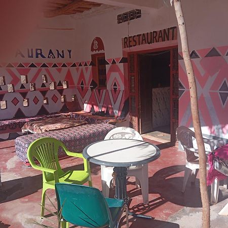 ホテル Chez Aicha Boumalne エクステリア 写真