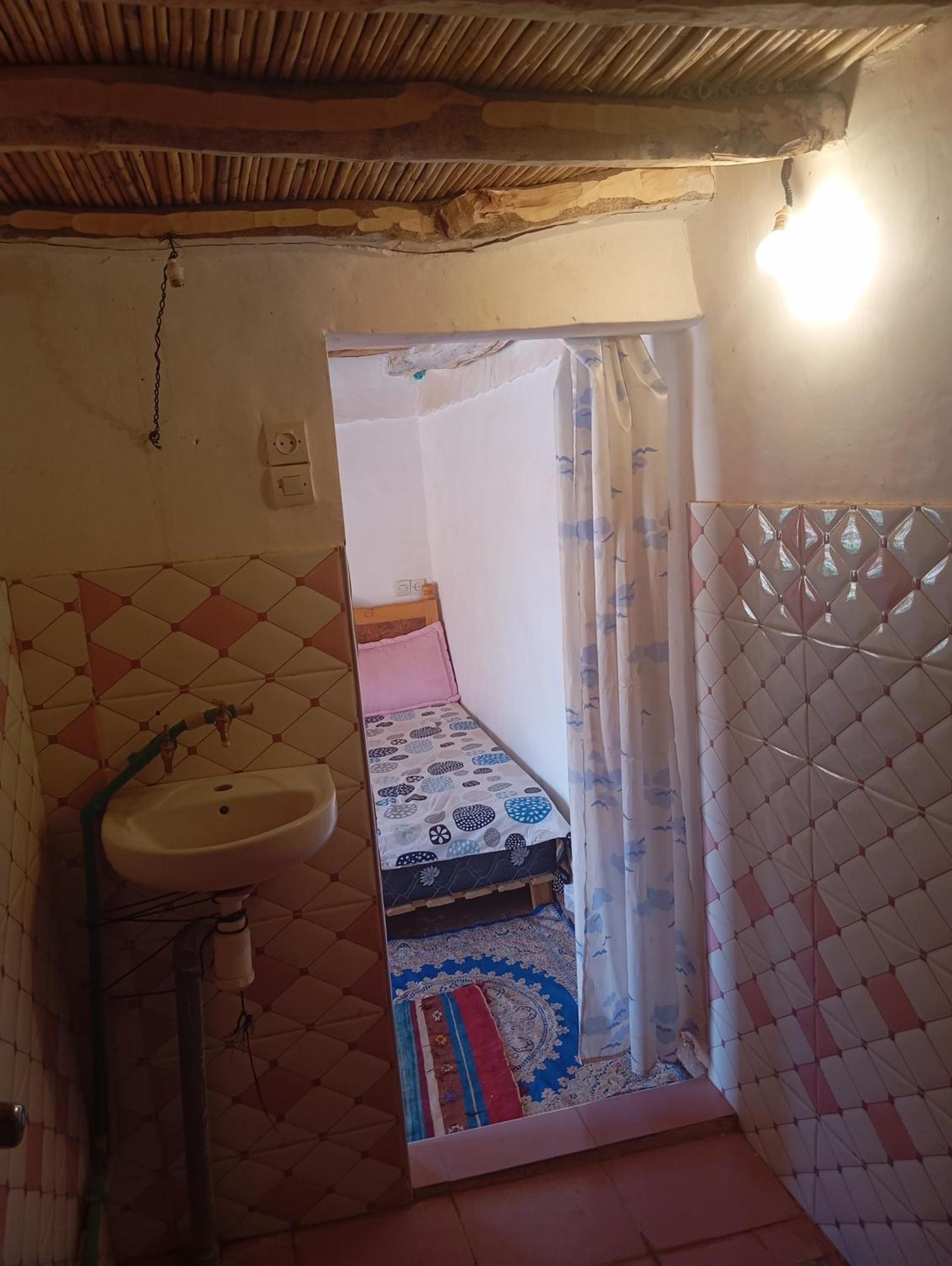 ホテル Chez Aicha Boumalne エクステリア 写真
