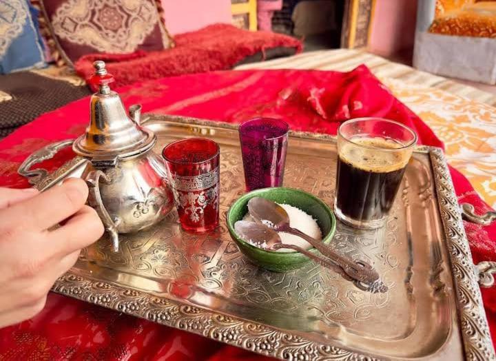 ホテル Chez Aicha Boumalne エクステリア 写真
